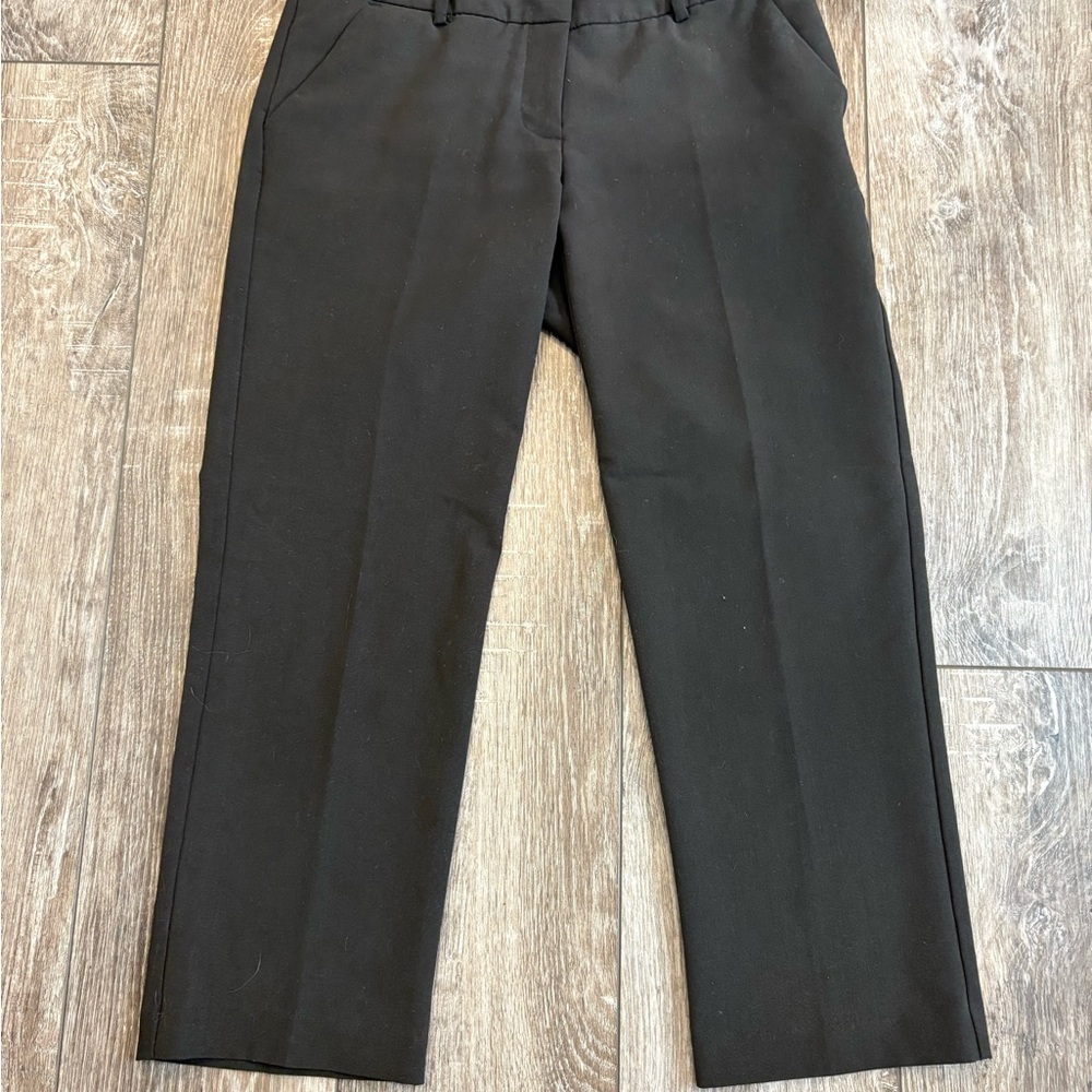 slimfabulous- Ultimate Slimming! Capris- Size 4